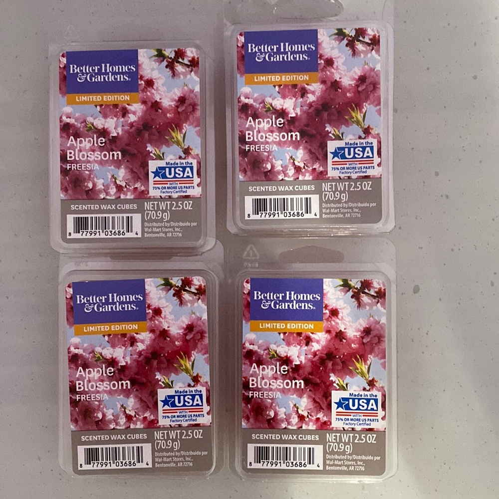 New apple blossom freesia wax cubes 2.5 oz